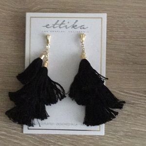 Black tassel earring